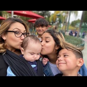 Meet your Posher, Dulce